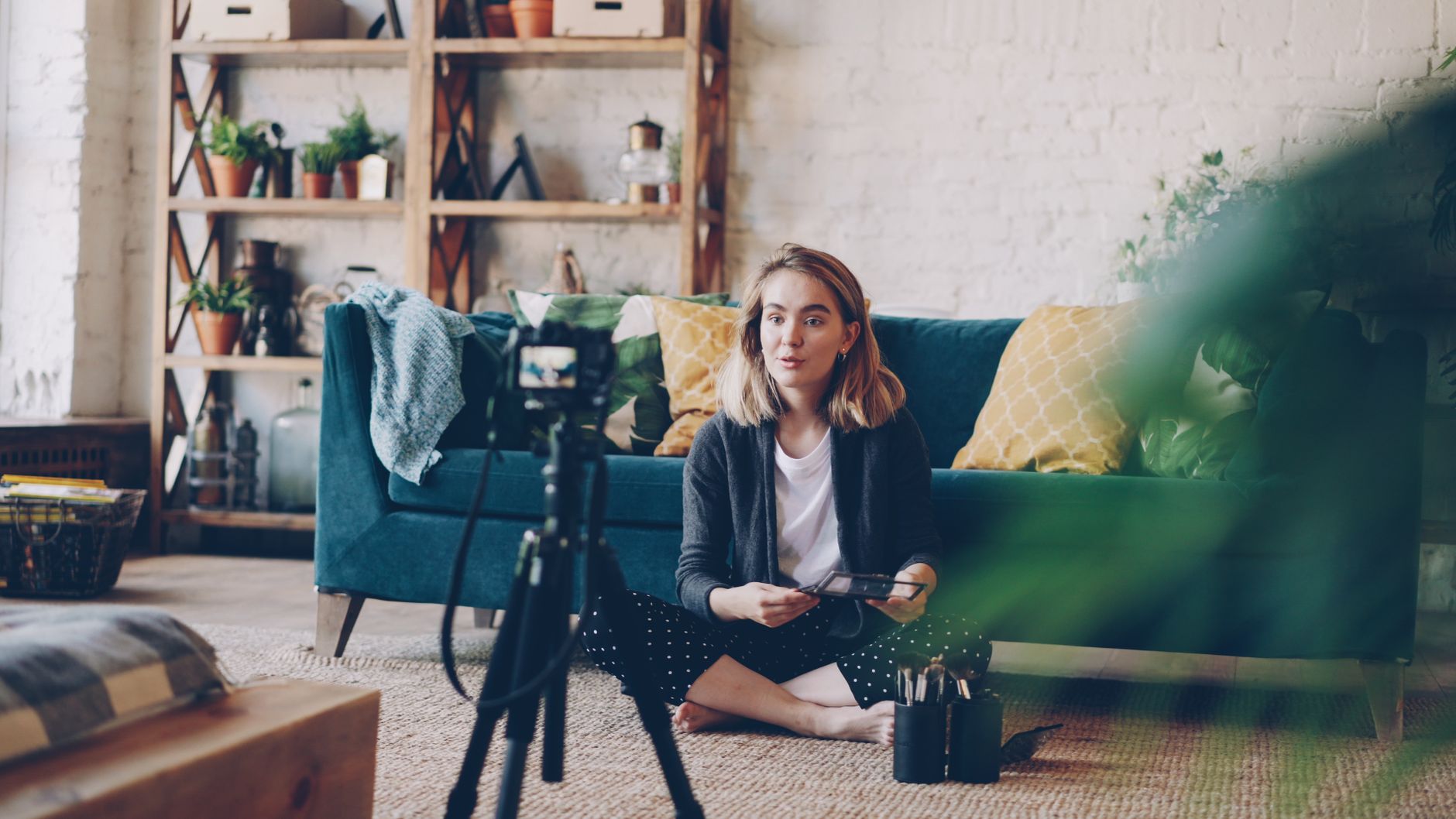 YouTuber Salary 2026: How Much Do Creators Actually Earn in Each Niche?